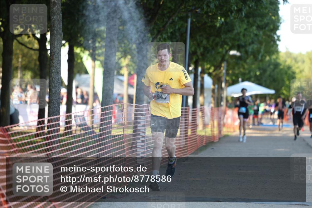 07.09.2025 - 19. Norderstedt Triathlon Michael Strokosch http://msf.ph/oto/8778586 07.09.2025 16:58:51 Laufen  meine-sportfotos.de