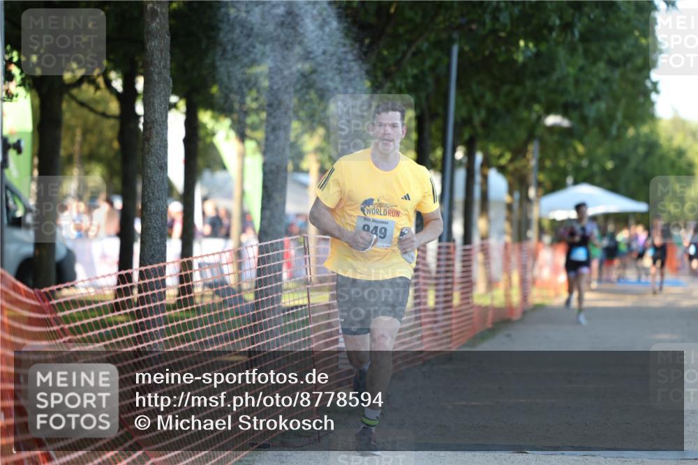 07.09.2025 - 19. Norderstedt Triathlon Michael Strokosch http://msf.ph/oto/8778594 07.09.2025 16:58:52 Laufen 945 meine-sportfotos.de