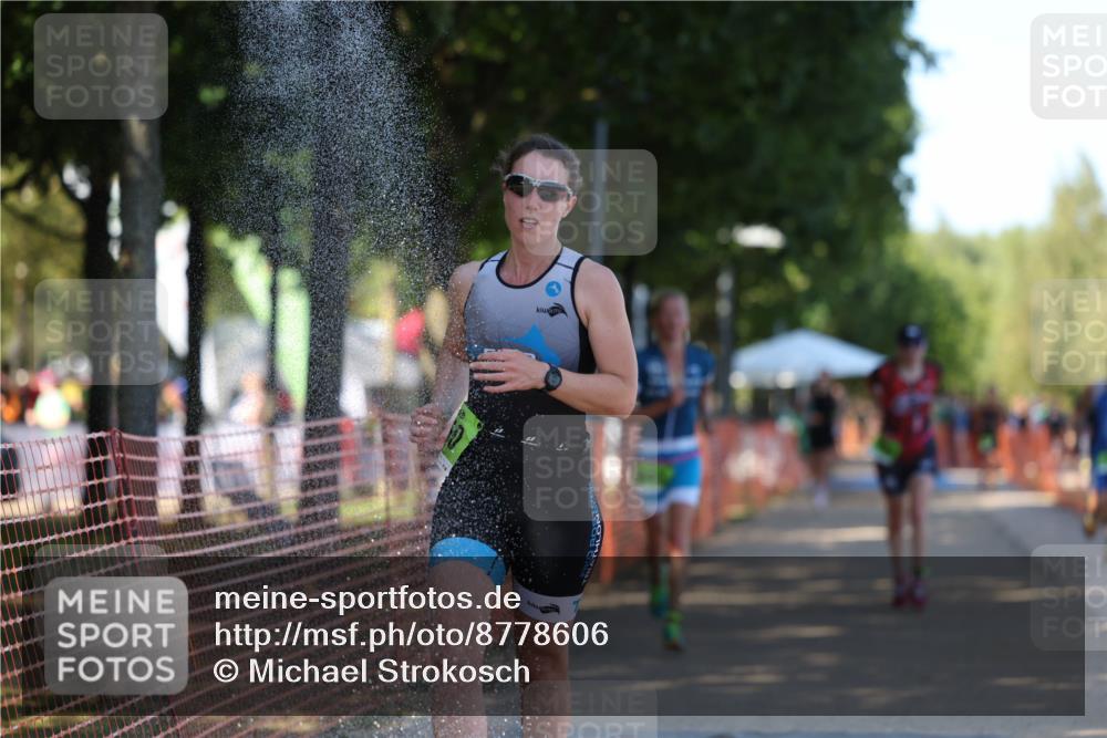 07.09.2025 - 19. Norderstedt Triathlon Michael Strokosch http://msf.ph/oto/8778606 07.09.2025 15:55:23 Laufen 439, 443, 450, 1510 meine-sportfotos.de