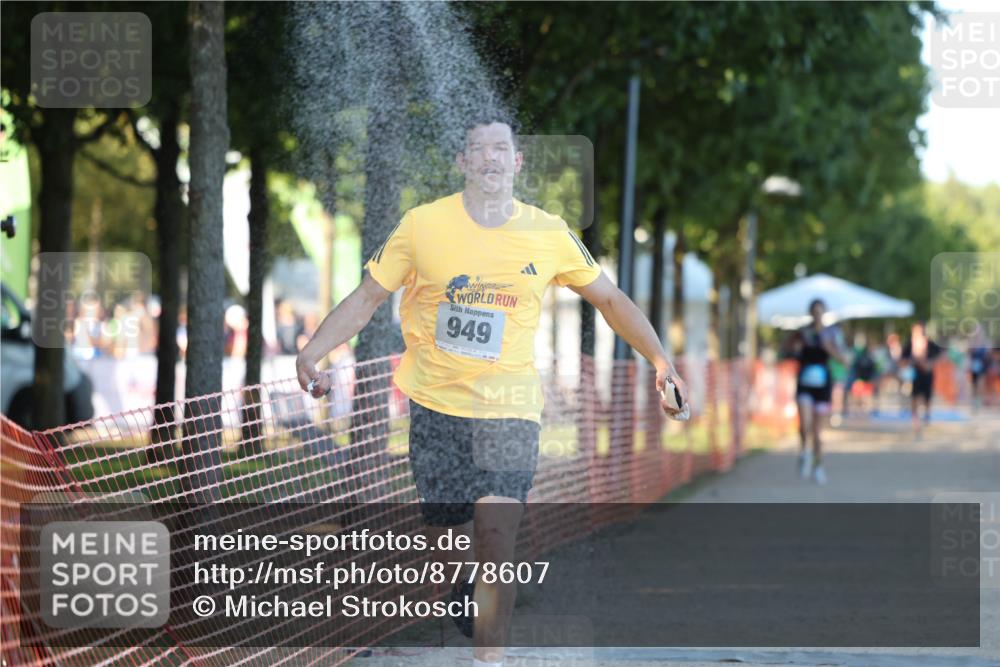 07.09.2025 - 19. Norderstedt Triathlon Michael Strokosch http://msf.ph/oto/8778607 07.09.2025 16:58:53 Laufen 926, 945 meine-sportfotos.de