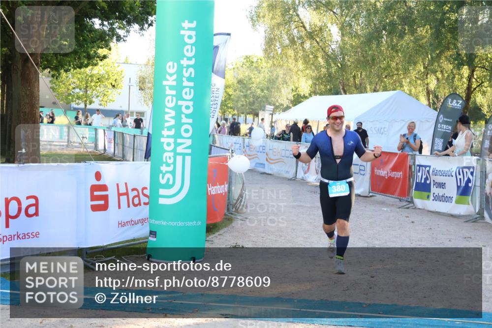07.09.2025 - 19. Norderstedt Triathlon Zöllner http://msf.ph/oto/8778609 07.09.2025 17:23:50 Ziel 380 meine-sportfotos.de