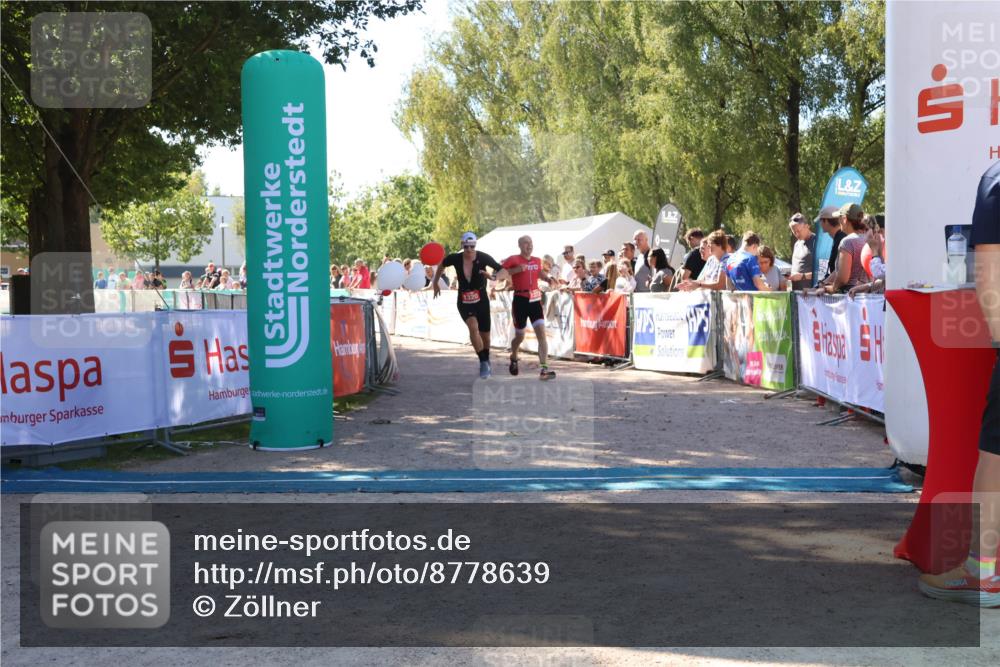 07.09.2025 - 19. Norderstedt Triathlon Zöllner http://msf.ph/oto/8778639 07.09.2025 12:31:19 Ziel 1320, 1372 meine-sportfotos.de