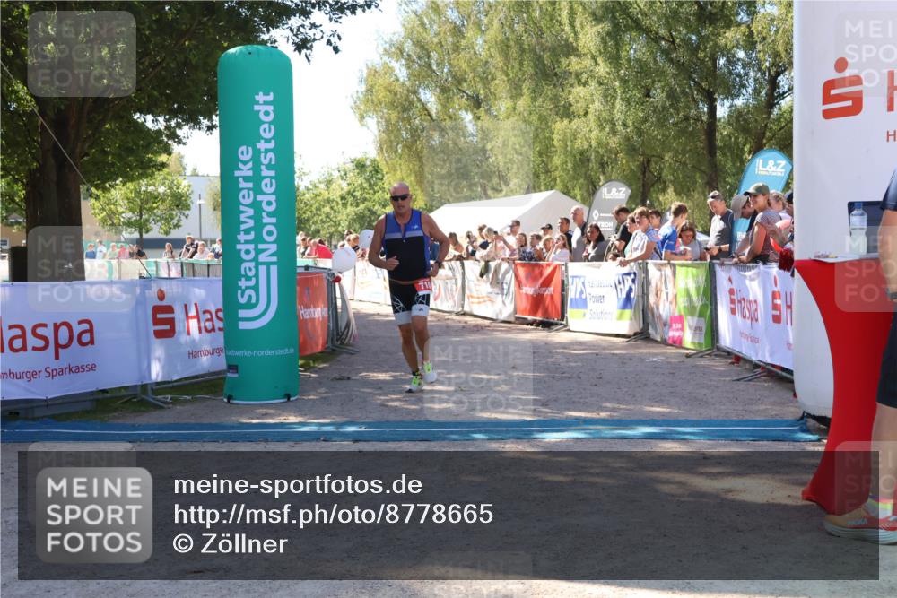07.09.2025 - 19. Norderstedt Triathlon Zöllner http://msf.ph/oto/8778665 07.09.2025 12:31:32 Ziel 710 meine-sportfotos.de