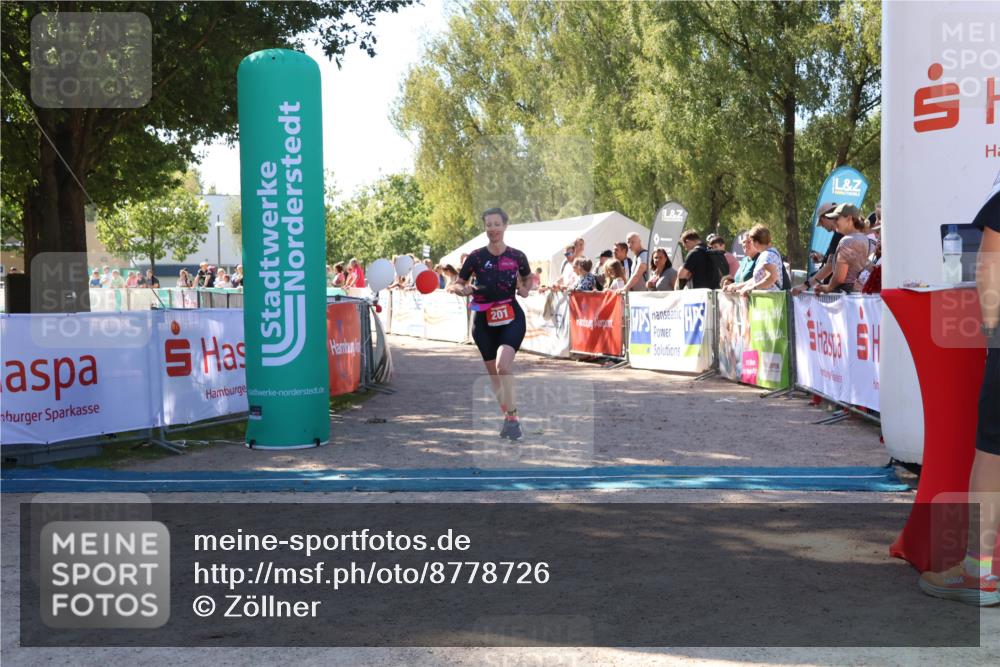 07.09.2025 - 19. Norderstedt Triathlon Zöllner http://msf.ph/oto/8778726 07.09.2025 12:32:38 Ziel 201 meine-sportfotos.de
