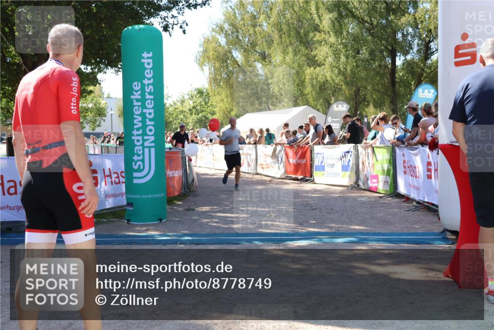 07.09.2025 - 19. Norderstedt Triathlon Zöllner http://msf.ph/oto/8778749 07.09.2025 12:33:42 Ziel 191, 782, 801, 1223 meine-sportfotos.de