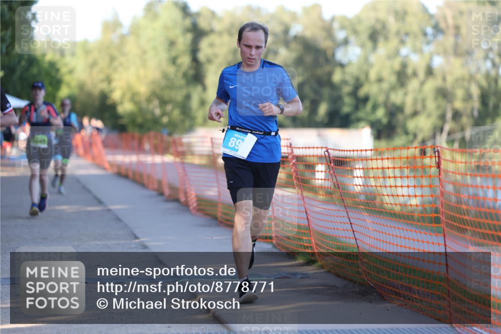 07.09.2025 - 19. Norderstedt Triathlon Michael Strokosch http://msf.ph/oto/8778771 07.09.2025 16:59:27 Laufen 890, 923, 1045, 1568 meine-sportfotos.de