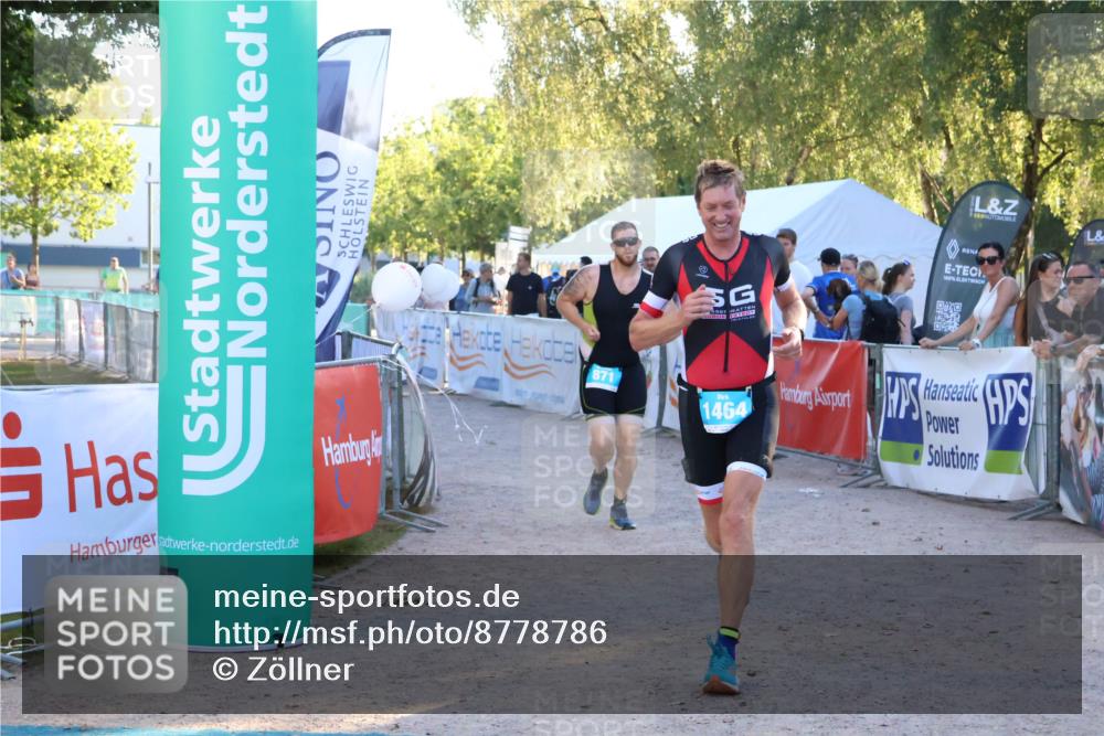 07.09.2025 - 19. Norderstedt Triathlon Zöllner http://msf.ph/oto/8778786 07.09.2025 17:26:01 Ziel 871, 1464 meine-sportfotos.de
