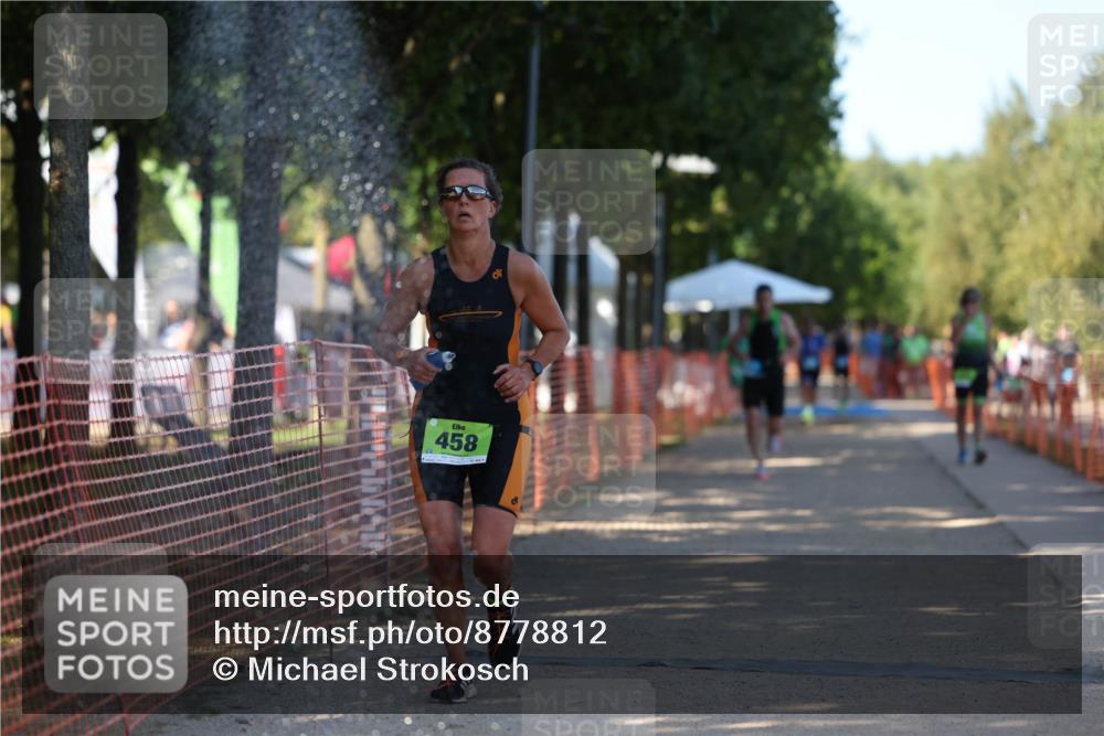 07.09.2025 - 19. Norderstedt Triathlon Michael Strokosch http://msf.ph/oto/8778812 07.09.2025 15:55:40 Laufen 458, 1453 meine-sportfotos.de