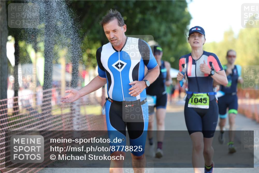 07.09.2025 - 19. Norderstedt Triathlon Michael Strokosch http://msf.ph/oto/8778825 07.09.2025 16:59:32 Laufen 890, 923, 1045, 1568 meine-sportfotos.de