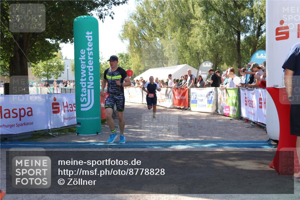 07.09.2025 - 19. Norderstedt Triathlon Zöllner http://msf.ph/oto/8778828 07.09.2025 12:33:51 Ziel 191, 782, 815, 1265 meine-sportfotos.de