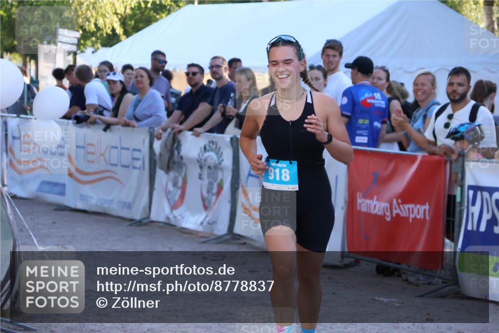 07.09.2025 - 19. Norderstedt Triathlon Zöllner http://msf.ph/oto/8778837 07.09.2025 17:27:16 Ziel 918 meine-sportfotos.de