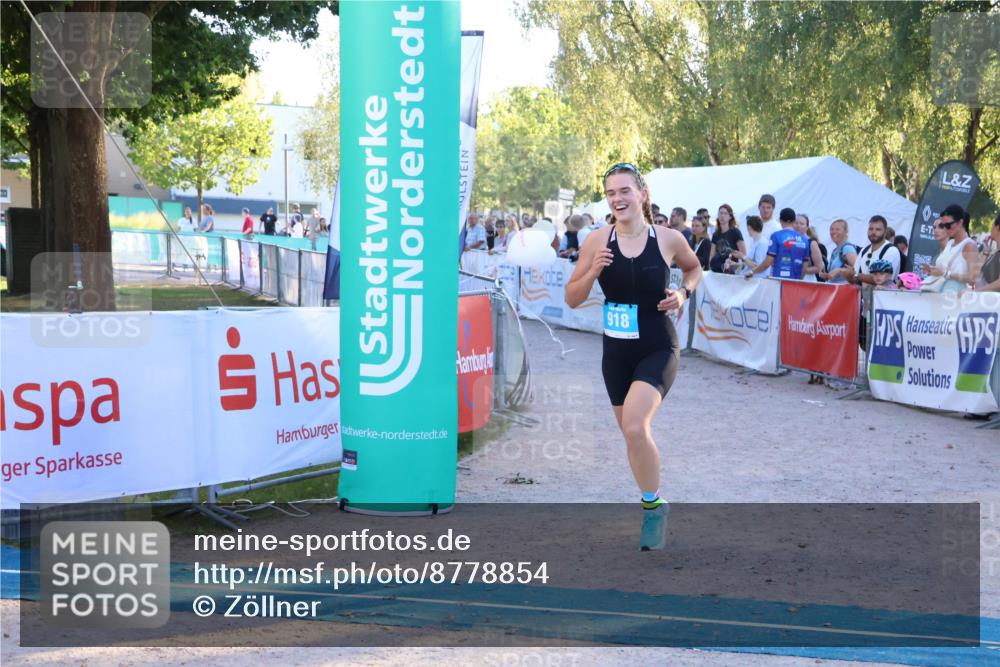 07.09.2025 - 19. Norderstedt Triathlon Zöllner http://msf.ph/oto/8778854 07.09.2025 17:27:17 Ziel 918 meine-sportfotos.de