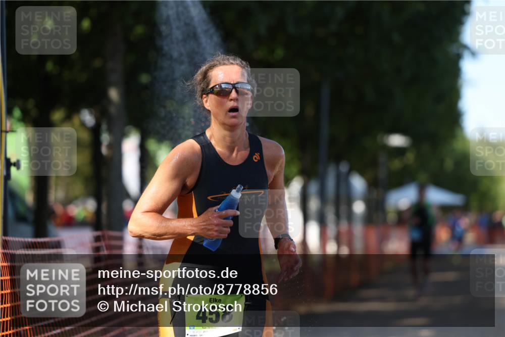 07.09.2025 - 19. Norderstedt Triathlon Michael Strokosch http://msf.ph/oto/8778856 07.09.2025 15:55:42 Laufen 458, 474 meine-sportfotos.de