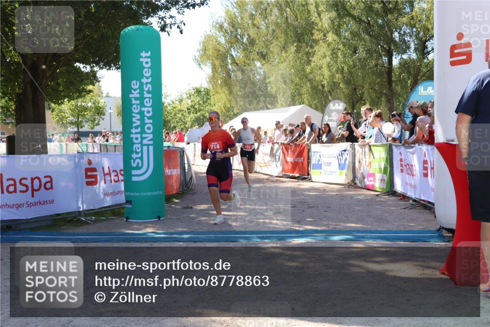 07.09.2025 - 19. Norderstedt Triathlon Zöllner http://msf.ph/oto/8778863 07.09.2025 12:33:58 Ziel 714, 731, 815 meine-sportfotos.de
