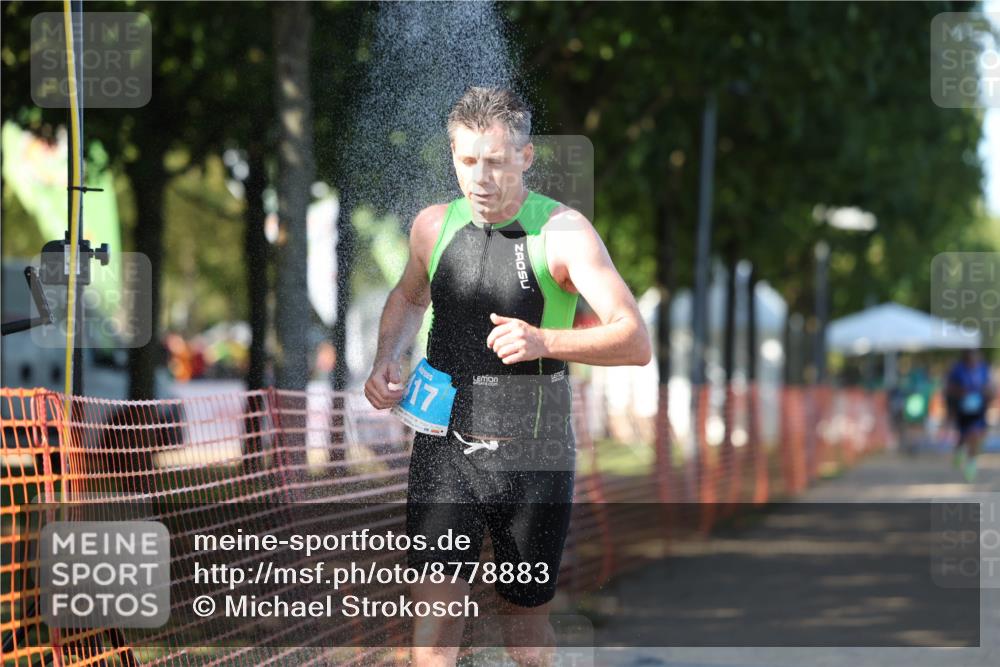 07.09.2025 - 19. Norderstedt Triathlon Michael Strokosch http://msf.ph/oto/8778883 07.09.2025 15:55:47 Laufen 474 meine-sportfotos.de