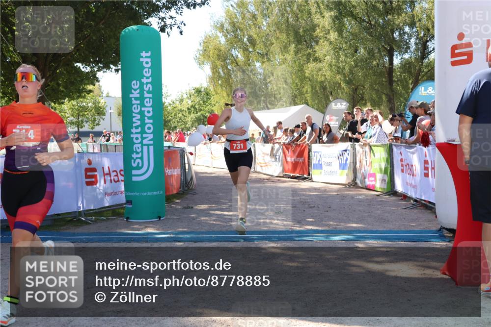 07.09.2025 - 19. Norderstedt Triathlon Zöllner http://msf.ph/oto/8778885 07.09.2025 12:34:00 Ziel 714, 731 meine-sportfotos.de