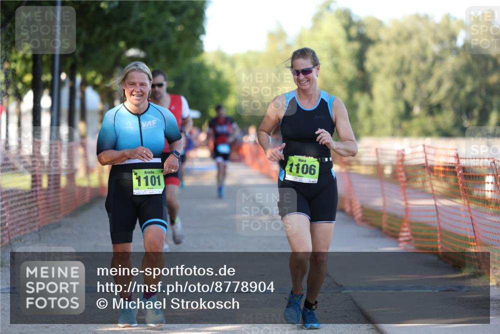 07.09.2025 - 19. Norderstedt Triathlon Michael Strokosch http://msf.ph/oto/8778904 07.09.2025 16:59:59 Laufen 894, 1101, 1106, 1423 meine-sportfotos.de