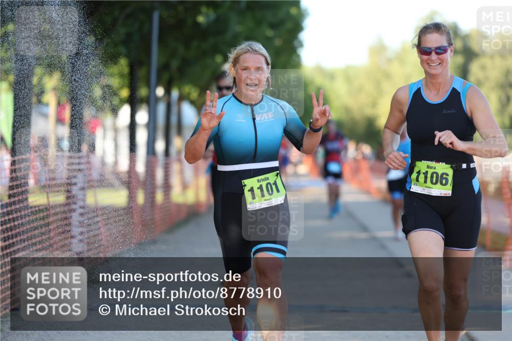 07.09.2025 - 19. Norderstedt Triathlon Michael Strokosch http://msf.ph/oto/8778910 07.09.2025 17:00:00 Laufen 894, 1101, 1106, 1423, 1464 meine-sportfotos.de