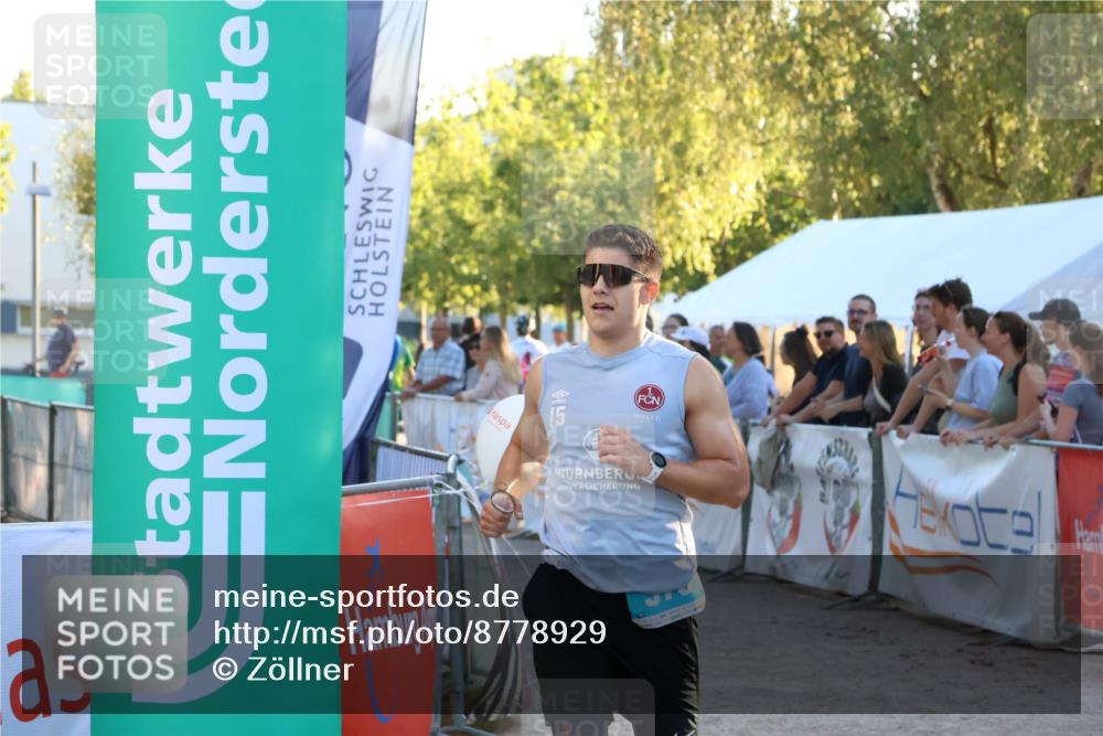 07.09.2025 - 19. Norderstedt Triathlon Zöllner http://msf.ph/oto/8778929 07.09.2025 17:28:23 Ziel 378 meine-sportfotos.de
