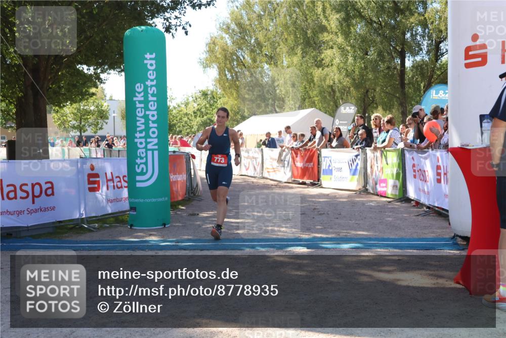 07.09.2025 - 19. Norderstedt Triathlon Zöllner http://msf.ph/oto/8778935 07.09.2025 12:34:28 Ziel 773 meine-sportfotos.de