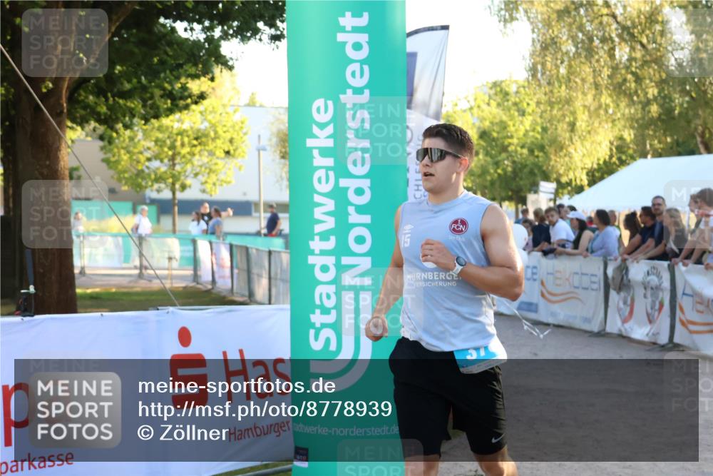 07.09.2025 - 19. Norderstedt Triathlon Zöllner http://msf.ph/oto/8778939 07.09.2025 17:28:24 Ziel 378 meine-sportfotos.de