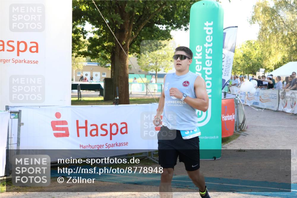 07.09.2025 - 19. Norderstedt Triathlon Zöllner http://msf.ph/oto/8778948 07.09.2025 17:28:25 Ziel 378 meine-sportfotos.de