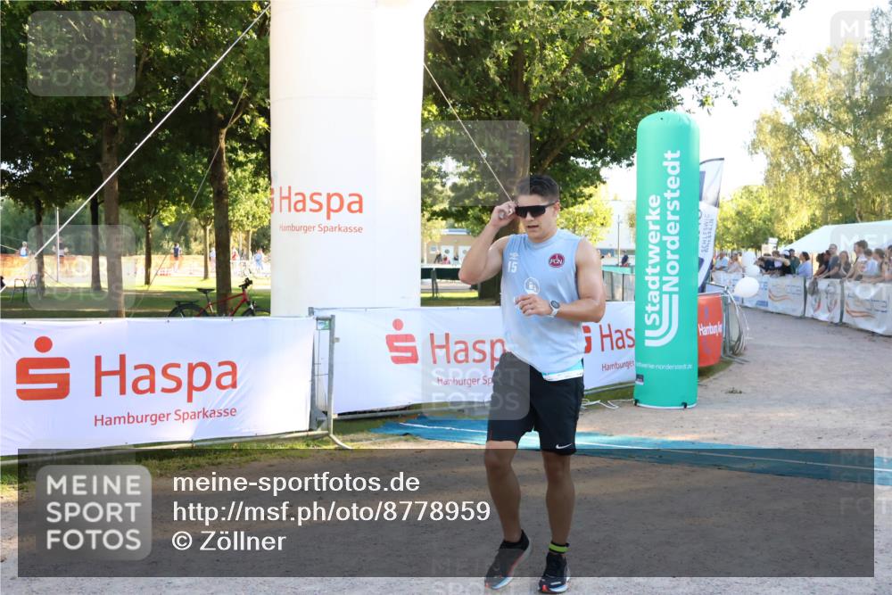07.09.2025 - 19. Norderstedt Triathlon Zöllner http://msf.ph/oto/8778959 07.09.2025 17:28:25 Ziel 378 meine-sportfotos.de