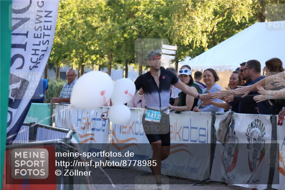 07.09.2025 - 19. Norderstedt Triathlon Zöllner http://msf.ph/oto/8778985 07.09.2025 17:28:48 Ziel 1412 meine-sportfotos.de