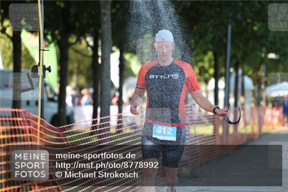 07.09.2025 - 19. Norderstedt Triathlon Michael Strokosch http://msf.ph/oto/8778992 07.09.2025 17:00:10 Laufen 412, 1464 meine-sportfotos.de