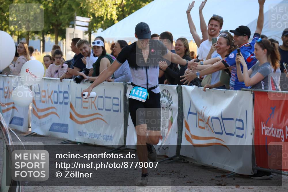 07.09.2025 - 19. Norderstedt Triathlon Zöllner http://msf.ph/oto/8779007 07.09.2025 17:28:49 Ziel 1412 meine-sportfotos.de