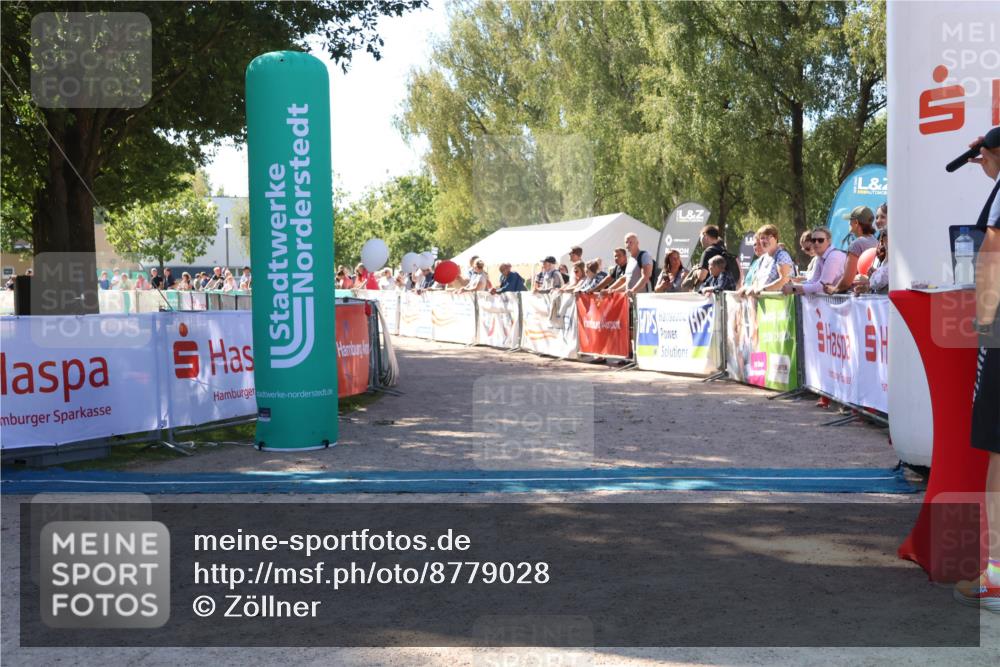 07.09.2025 - 19. Norderstedt Triathlon Zöllner http://msf.ph/oto/8779028 07.09.2025 12:34:49 Ziel 1333 meine-sportfotos.de