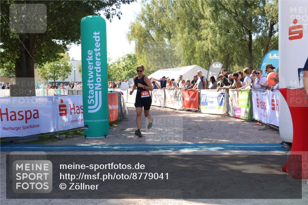 07.09.2025 - 19. Norderstedt Triathlon Zöllner http://msf.ph/oto/8779041 07.09.2025 12:35:55 Ziel 845 meine-sportfotos.de