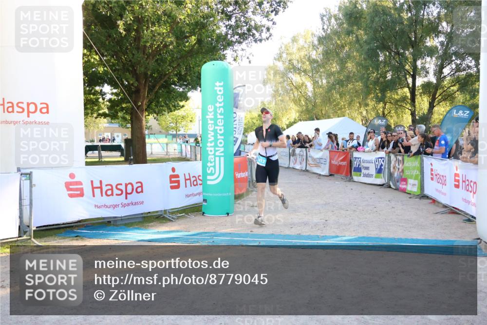 07.09.2025 - 19. Norderstedt Triathlon Zöllner http://msf.ph/oto/8779045 07.09.2025 17:28:52 Ziel 1412 meine-sportfotos.de