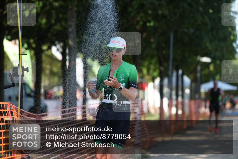 07.09.2025 - 19. Norderstedt Triathlon Michael Strokosch http://msf.ph/oto/8779054 07.09.2025 15:56:15 Laufen 1491 meine-sportfotos.de