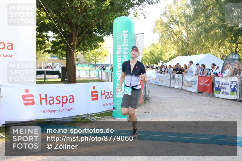 07.09.2025 - 19. Norderstedt Triathlon Zöllner http://msf.ph/oto/8779060 07.09.2025 17:28:53 Ziel 1412 meine-sportfotos.de