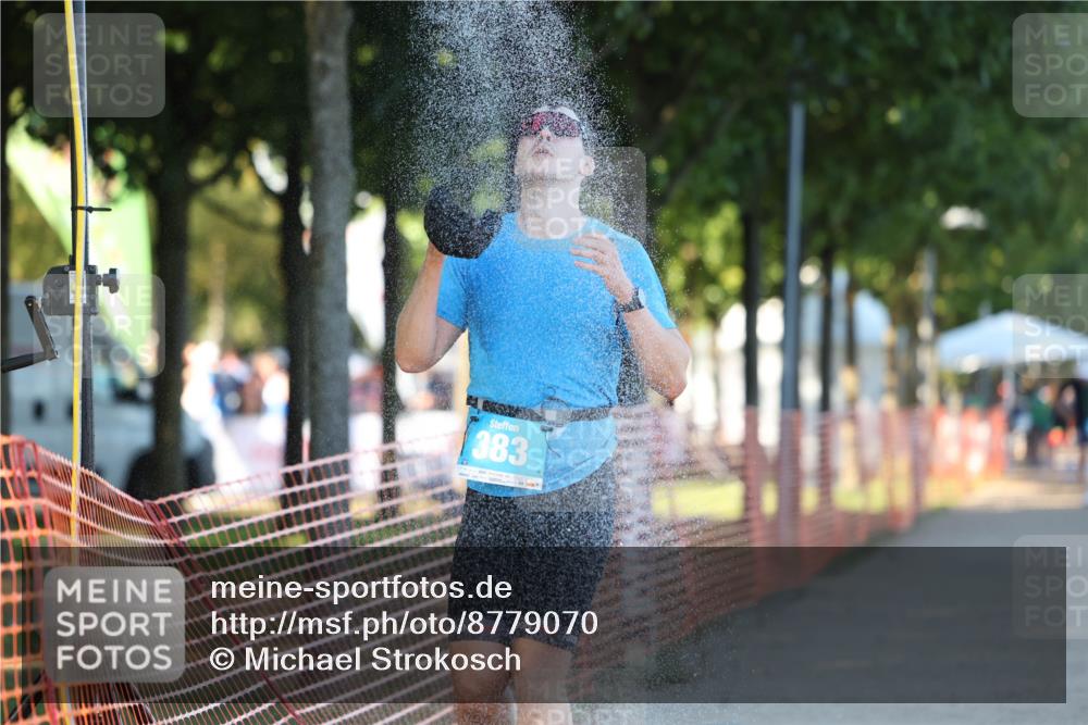 07.09.2025 - 19. Norderstedt Triathlon Michael Strokosch http://msf.ph/oto/8779070 07.09.2025 17:00:33 Laufen 383, 1449 meine-sportfotos.de