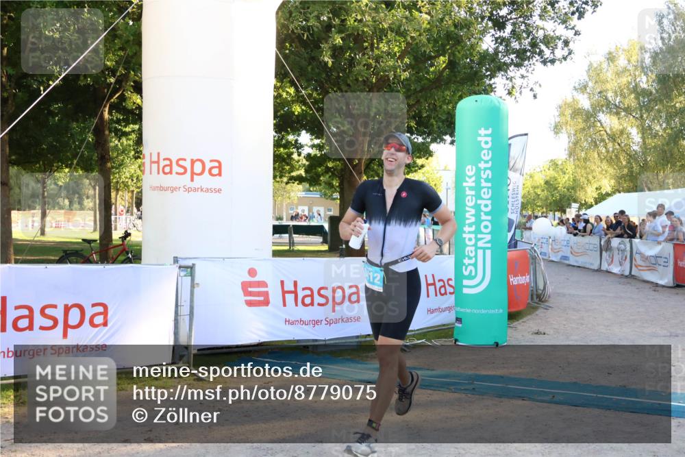 07.09.2025 - 19. Norderstedt Triathlon Zöllner http://msf.ph/oto/8779075 07.09.2025 17:28:53 Ziel 1412 meine-sportfotos.de