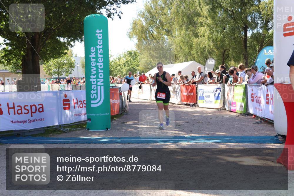 07.09.2025 - 19. Norderstedt Triathlon Zöllner http://msf.ph/oto/8779084 07.09.2025 12:36:36 Ziel 1258 meine-sportfotos.de