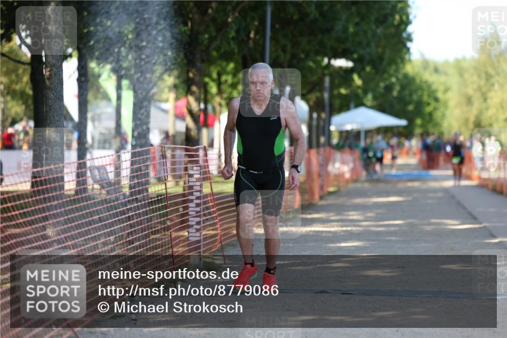 07.09.2025 - 19. Norderstedt Triathlon Michael Strokosch http://msf.ph/oto/8779086 07.09.2025 15:56:23 Laufen 391 meine-sportfotos.de