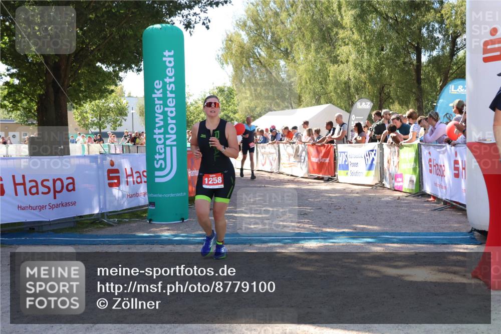 07.09.2025 - 19. Norderstedt Triathlon Zöllner http://msf.ph/oto/8779100 07.09.2025 12:36:38 Ziel 1258, 1319 meine-sportfotos.de
