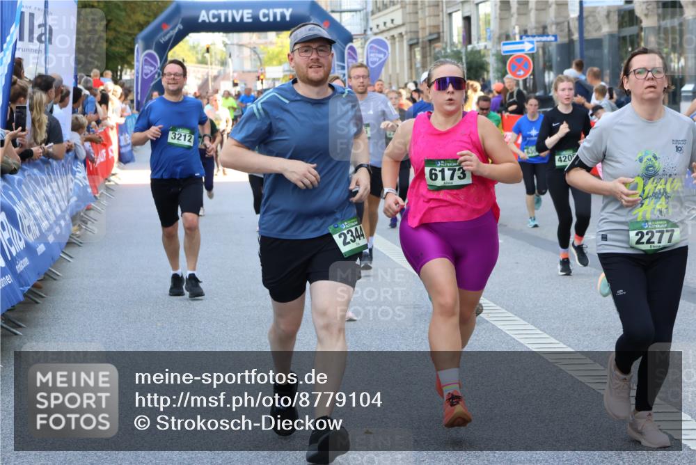 07.09.2025 - BARMER Alsterlauf Strokosch-Dieckow http://msf.ph/oto/8779104 07.09.2025 10:06:35 Ziel 2668, 2994, 3391, 3427, 3729, 3730, 3739, 3998, 4089, 4090, 4153, 4466, 4502, 4503, 4711, 4854, 4934, 5198, 5200, 5333, 5364, 5510, 5646, 5801, 5833, 6057, 6268, 6278, 8157, 8304, 8348 meine-sportfotos.de