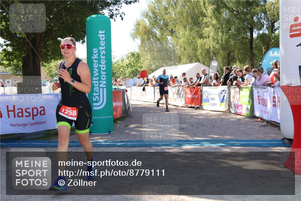 07.09.2025 - 19. Norderstedt Triathlon Zöllner http://msf.ph/oto/8779111 07.09.2025 12:36:38 Ziel 1258, 1319 meine-sportfotos.de
