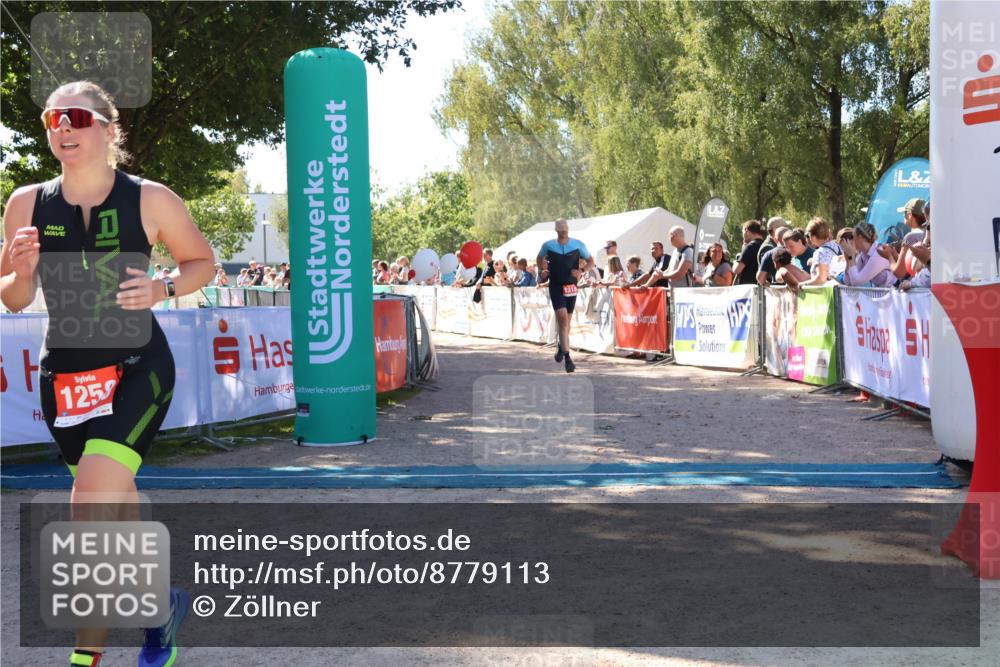 07.09.2025 - 19. Norderstedt Triathlon Zöllner http://msf.ph/oto/8779113 07.09.2025 12:36:39 Ziel 1258, 1319 meine-sportfotos.de