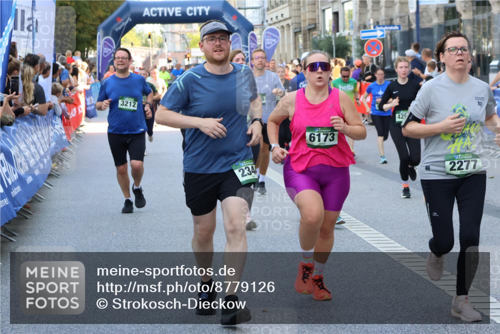 07.09.2025 - BARMER Alsterlauf Strokosch-Dieckow http://msf.ph/oto/8779126 07.09.2025 10:06:35 Ziel 2668, 2994, 3391, 3427, 3729, 3730, 3739, 3998, 4089, 4090, 4153, 4466, 4502, 4503, 4711, 4854, 4934, 5198, 5200, 5333, 5364, 5510, 5646, 5801, 5833, 6057, 6268, 6278, 8157, 8304, 8348 meine-sportfotos.de