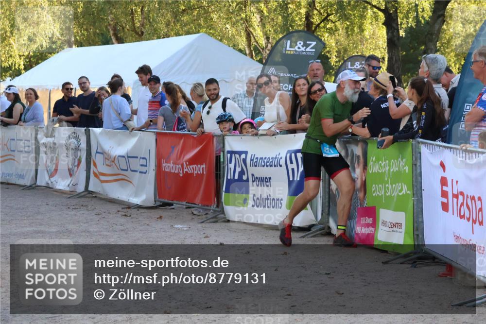 07.09.2025 - 19. Norderstedt Triathlon Zöllner http://msf.ph/oto/8779131 07.09.2025 17:29:03 Ziel 421 meine-sportfotos.de