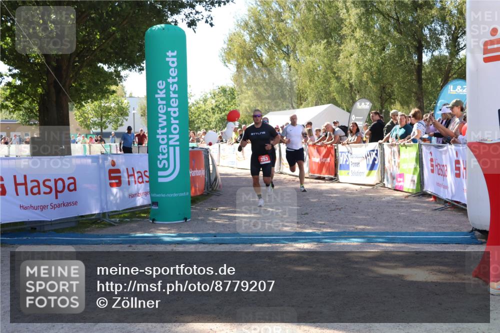 07.09.2025 - 19. Norderstedt Triathlon Zöllner http://msf.ph/oto/8779207 07.09.2025 12:37:34 Ziel 253, 861, 1244 meine-sportfotos.de