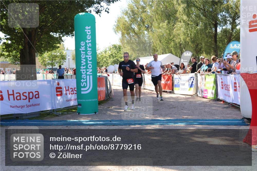 07.09.2025 - 19. Norderstedt Triathlon Zöllner http://msf.ph/oto/8779216 07.09.2025 12:37:35 Ziel 253, 719, 861, 1244 meine-sportfotos.de