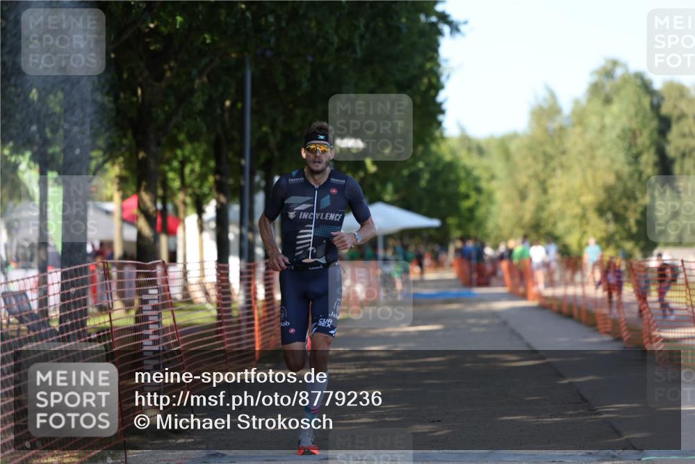 07.09.2025 - 19. Norderstedt Triathlon Michael Strokosch http://msf.ph/oto/8779236 07.09.2025 15:57:12 Laufen 1433 meine-sportfotos.de