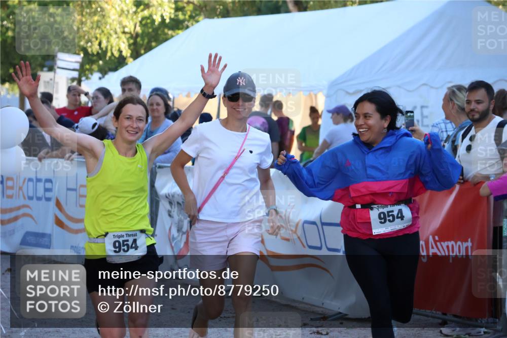 07.09.2025 - 19. Norderstedt Triathlon Zöllner http://msf.ph/oto/8779250 07.09.2025 17:29:53 Ziel 954 meine-sportfotos.de