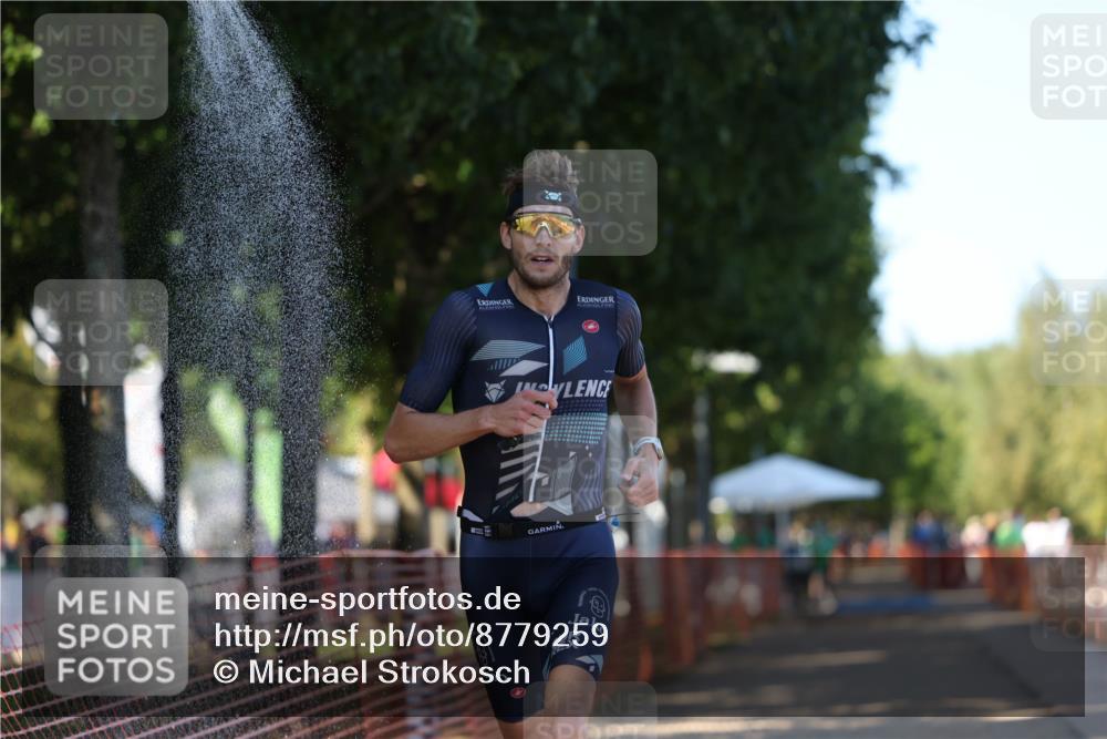 07.09.2025 - 19. Norderstedt Triathlon Michael Strokosch http://msf.ph/oto/8779259 07.09.2025 15:57:13 Laufen 1433 meine-sportfotos.de